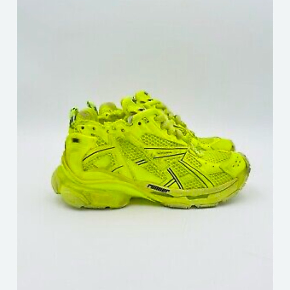 NWOB Balenciaga Runner Fluo Yellow/Black Size 36